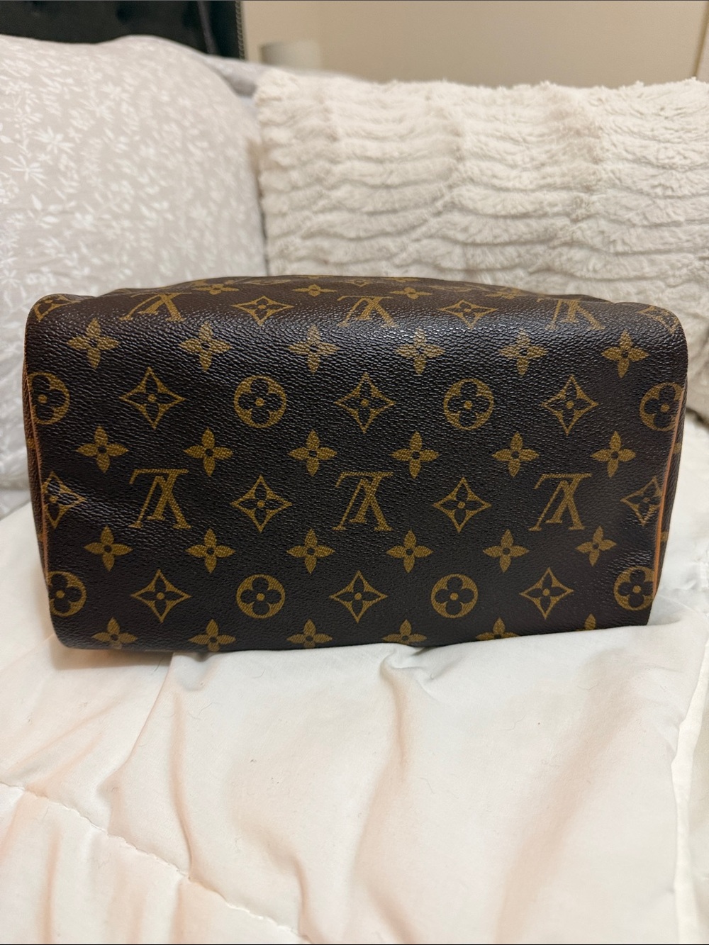 Authentic Louis Vuitton monogram speedy 25 with D rings - Picture 6 of 15
